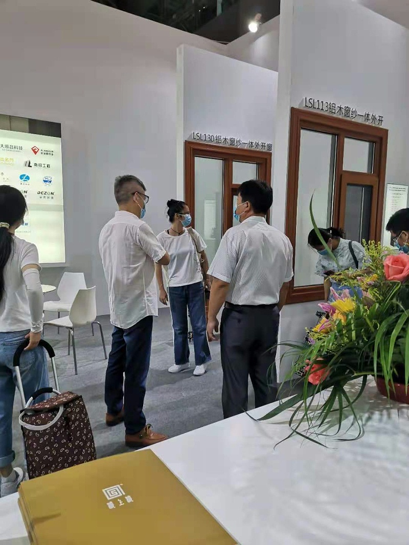 2021廣州建博會 | 樓上樓健康鋁木系統(tǒng)門窗精彩回顧！